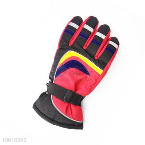 Hot Selling Red Sports Glove For Racing/Skiing