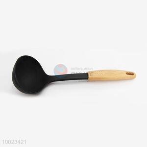 High Quality Hot Sale Wooden Nylon Soup Spoon/Gravy Ladle