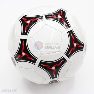 White Size 5 Laminated Soccer Ball/Football