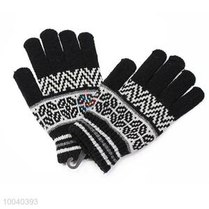 High Quality Gray Streak Pattern Knitted <em>Gloves</em>