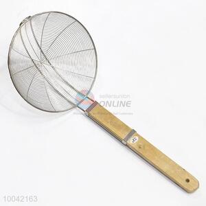 20cm kitchen mesh colander strainer with wooden handle