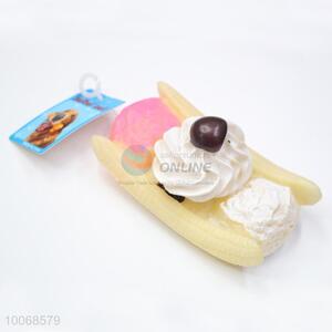 Hot Sale Cake Shaped Squeaky Pet Toy for Dog