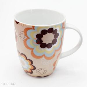 White background with three roses ceramic cup