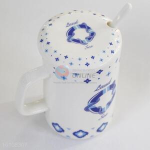 Creative printed ceramic coffee cup with spoon