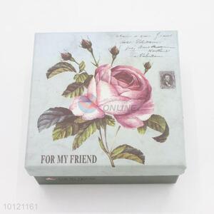 Latest Design Square Gift Box with Flower Pattern