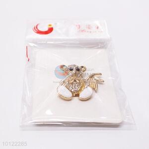 New Design Brooch Pin in Bear Shape