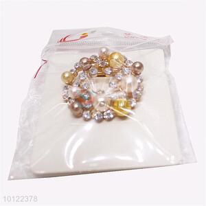 Wholesale Cheap Rhinestone Brooch Pin in Garland Shape