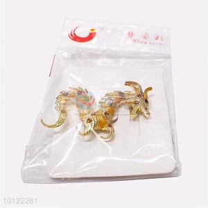 China Factory Dragon Shaped Brooch Pin