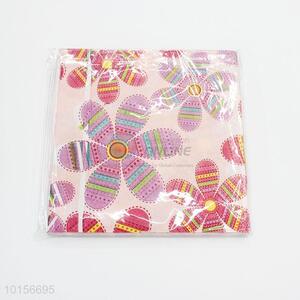 Folded flowers printed paper napkins