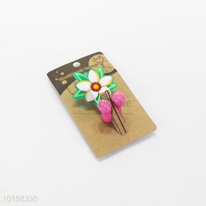 Delicate flower shaped pvc sucker toothbrush holder