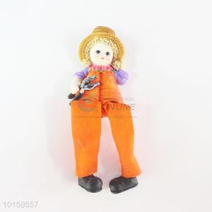 Factory Wholesale Resin Doll/Resin Crafts with Scissors for Home Decoration