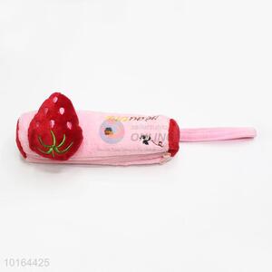 New Arrival Pencil Bag Plush Pen Bag with Cartoon Strawberry