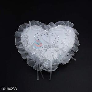 Heart Shaped Rings Holder for Weeding