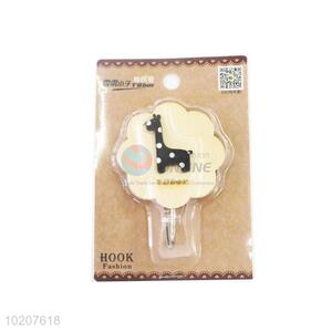 Cartoon Giraffe Design Plastic Hook for Sale