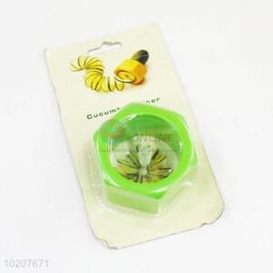 Plastic green cucumber peeler/vegetable peeler