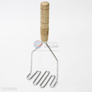 Best Sale Stainless Iron Kitchen Gadget Potato Masher Press