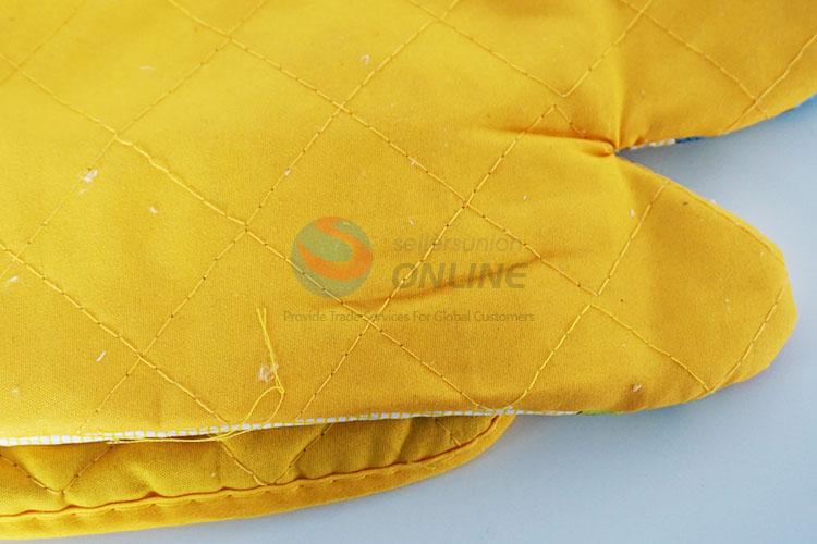 Microwave oven gloves + thermal pad