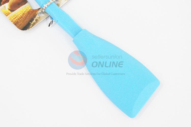 Kitchen use blue silicone butter spreader/butter knife