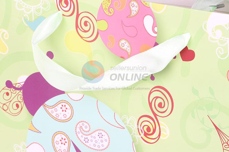 Hot Sale Gift Bag/Paper Packing Bag with Green Ribbon Handle