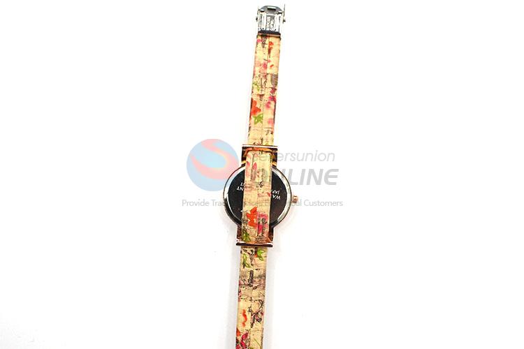 New Design Wrist Watch with Leathern Watchband for Sale