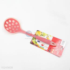 New Eco-friendly Food Grade Silicone Leakage Ladle