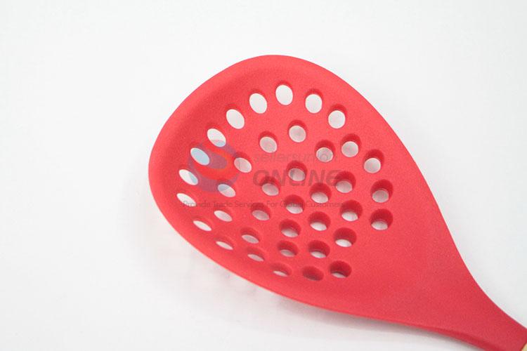 Wholesale Red Silicone Leakage Ladle with Wooden Handle