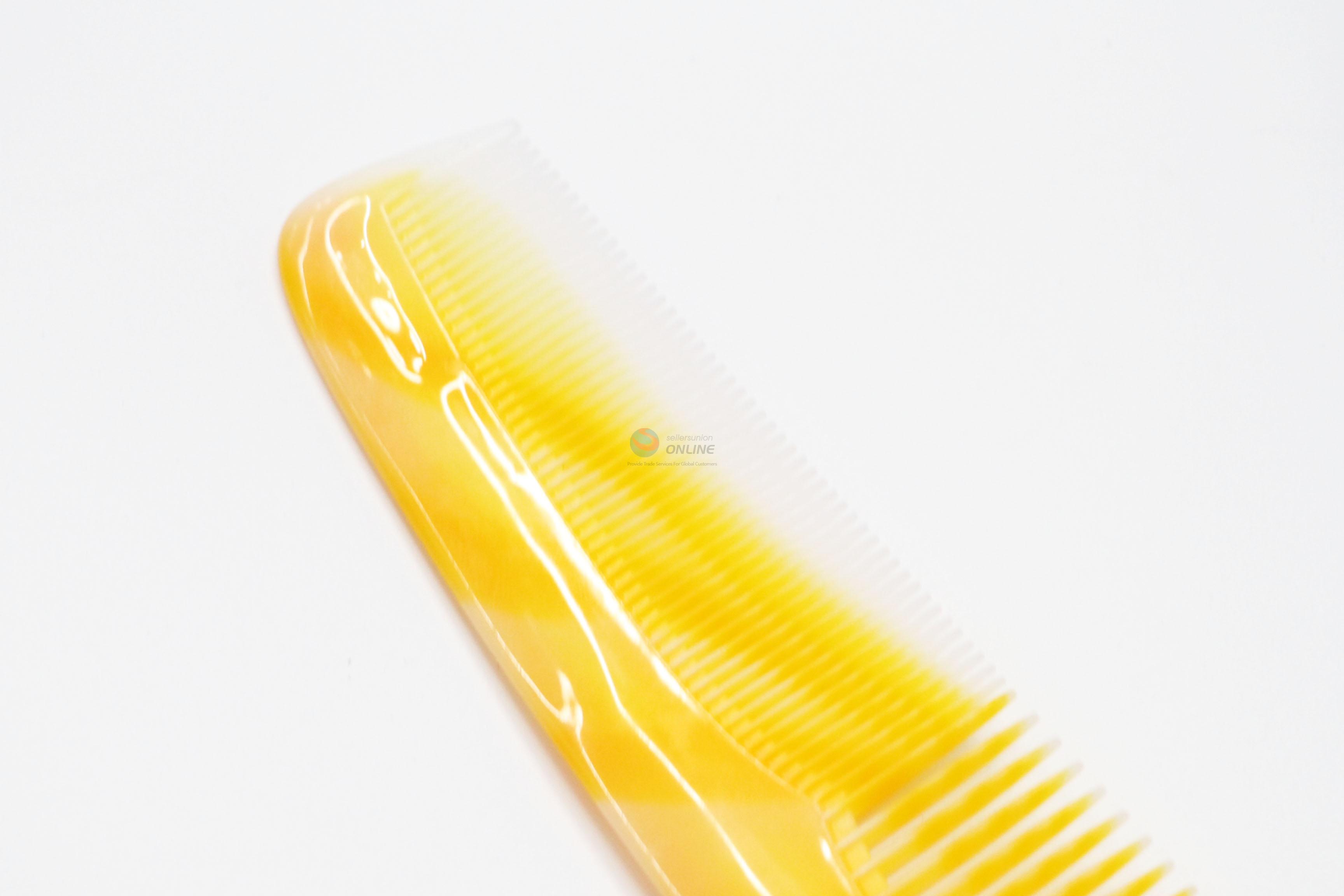 Unique Colorful Plastic Comb