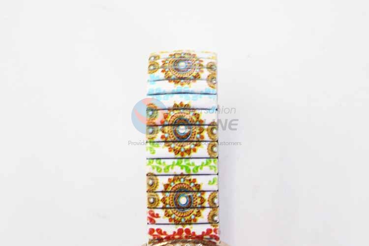 Sunflower Pattern Casual Bracele Watch For Girls/Fashion Quartz Wristwatch