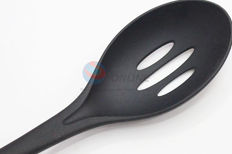 Low price cool black leakage ladle