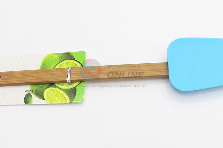 Promotional cool low price blue silicone scraper