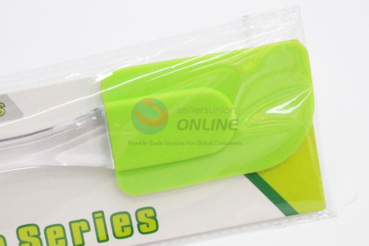 Wholesale simple style green silicone scraper