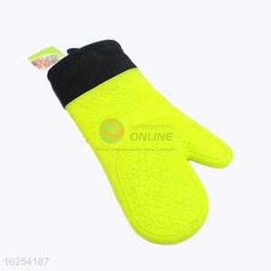 Wholesale low price best yellow&black microwave oven mitt