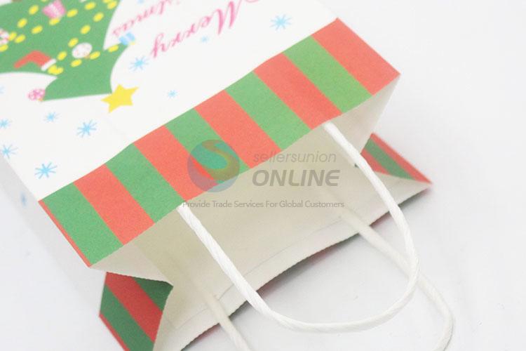 China factory price Christmas kraft paper gift bag