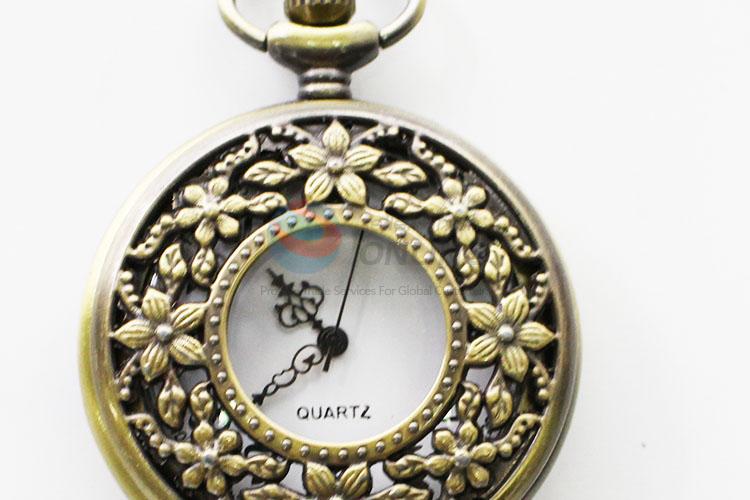 Hollow Out Flower Design Vintage Quartz Pocket Watches