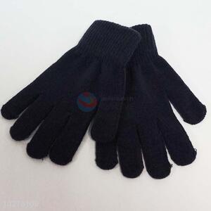 Black Color Autumn Knitted Glove