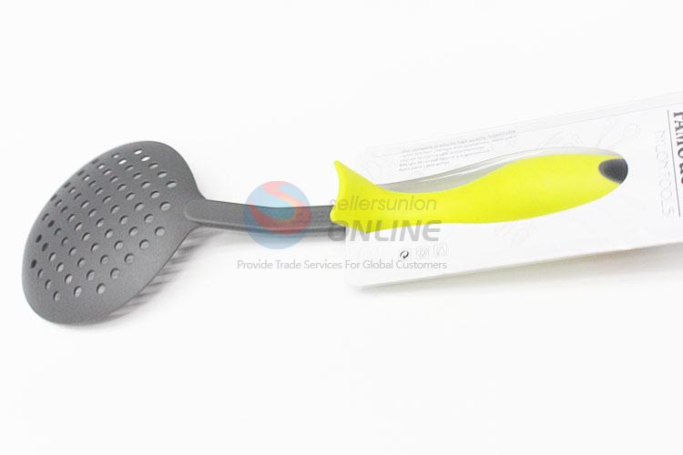 High Quality Candy Color Plastic Leakage Shovel Black Slotted Spoon