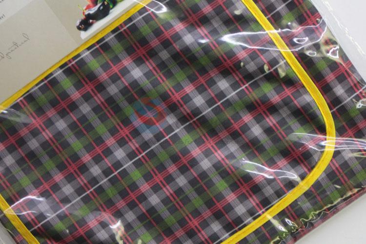 Factory Price Red Color Check Pattern Creative Absorbent Aprons