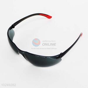 Eco-friendly Plastic Fashion Sunglasses for Promotion