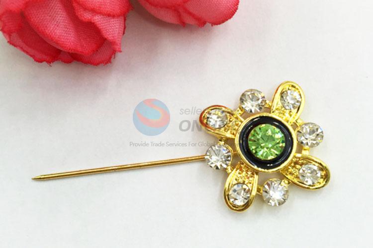 New Arrival Decorative Rhinestone Brooch Pin