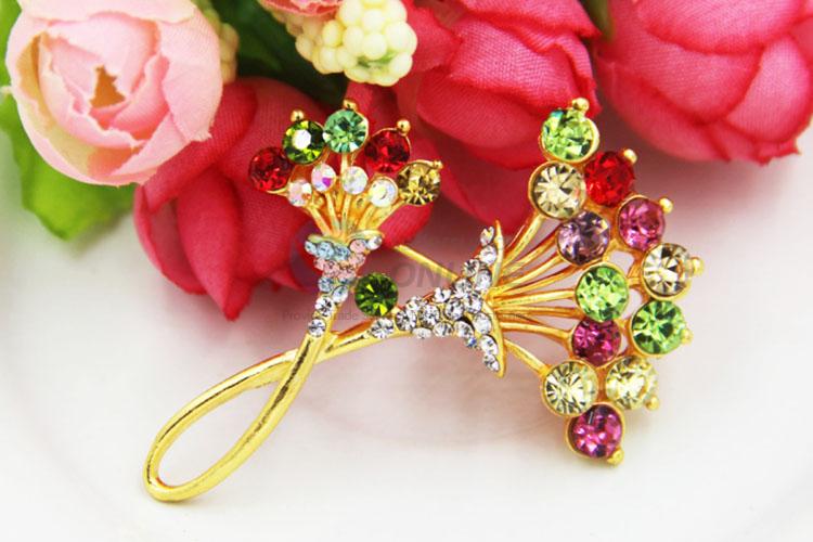 Hot Sale Fancy Crystal Brooch Metal Breastpin