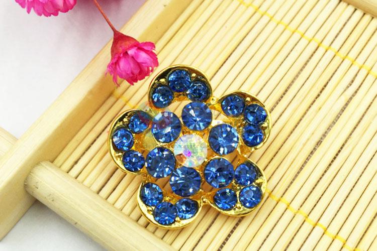 China Factory Vintage Flower Rhinestone Brooch for Ladies