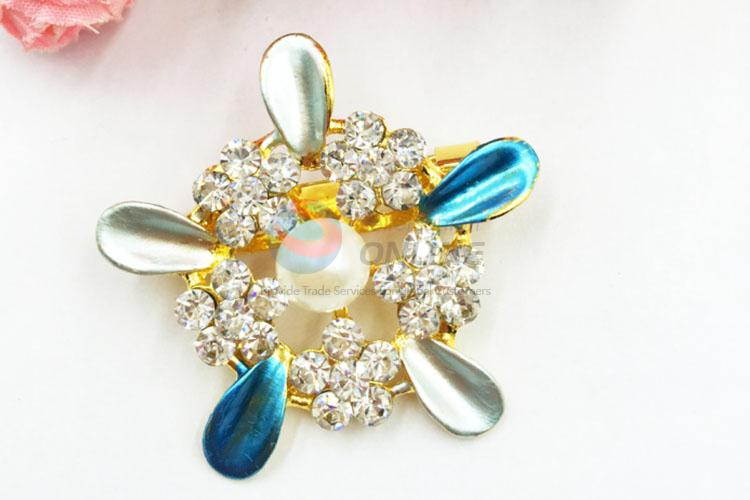 New Arrival Fancy Crystal Brooch Metal Breastpin