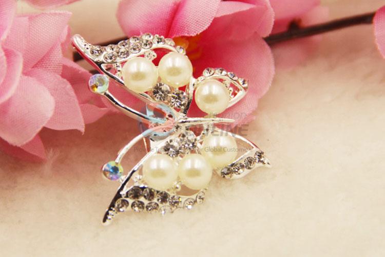 Factory Direct Crystal Breastpin Brooch in Butterfly Shape