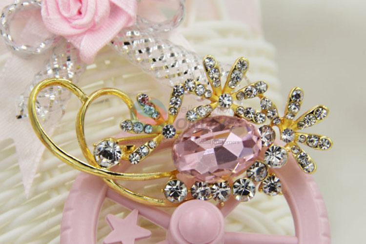 Best Selling Ladies Ornament Pin Brooch Breastpin