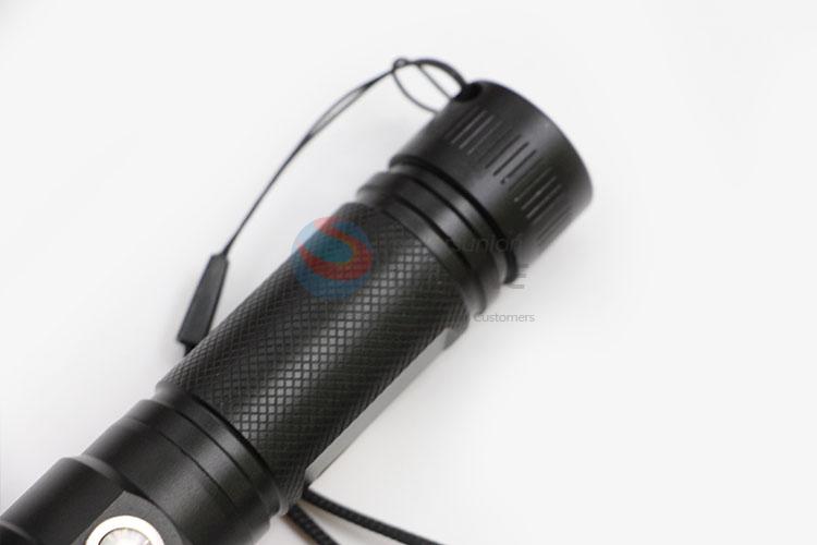 China Manufacturer Aluminum Alloy Flashlight