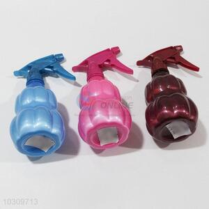 Latest arrival cucurbit modelling spray bottle/watering can