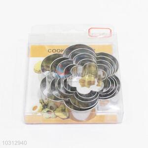 Top quality low price fashion style 5pcs flower shape biscuit moulds