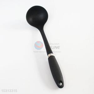 Promotional new style cool cheap black soup ladle