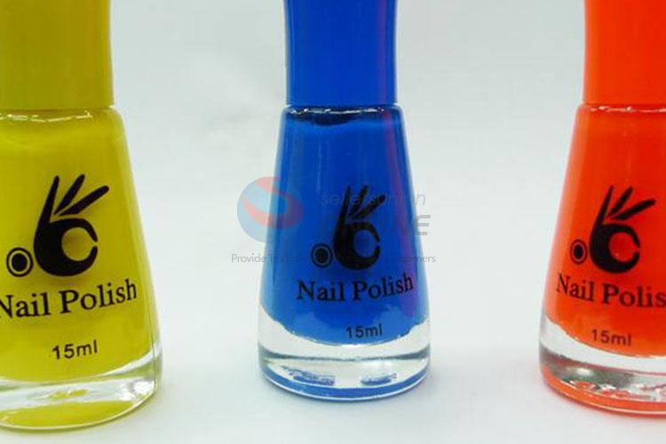 Simple Design Three Colors Easy Clean Nails Polish