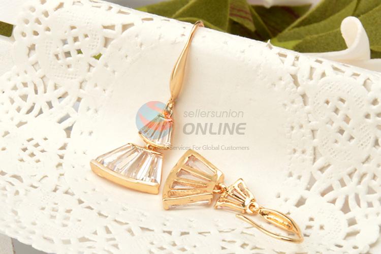 Bottom price good quality zircon earrings